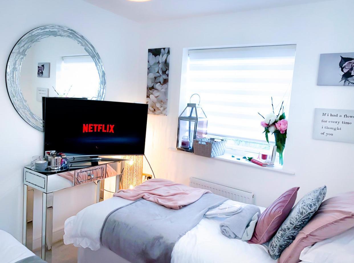 Royal Rooms At Coop Live Etihad, Sports City Manchester Bagian luar foto