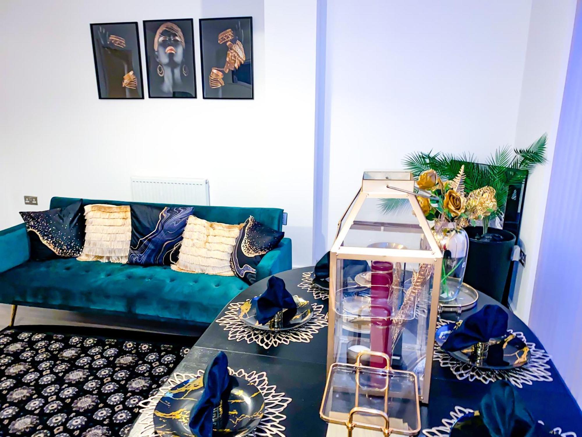 Royal Rooms At Coop Live Etihad, Sports City Manchester Bagian luar foto